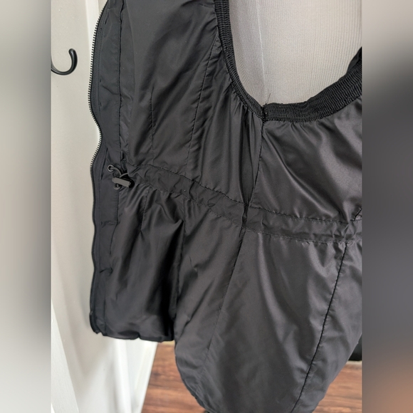 Athleta Responsible Down CYA Vest M - Picture 5 of 14